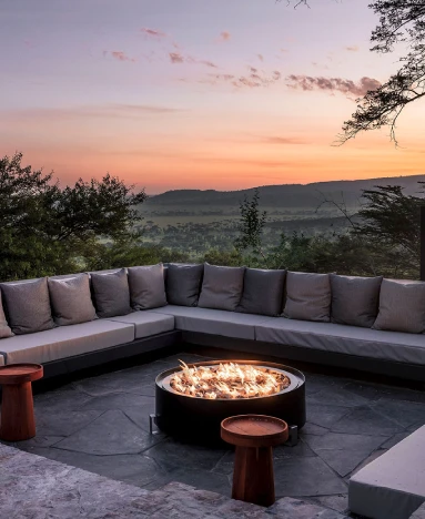 Serengeti Explorer fireplace