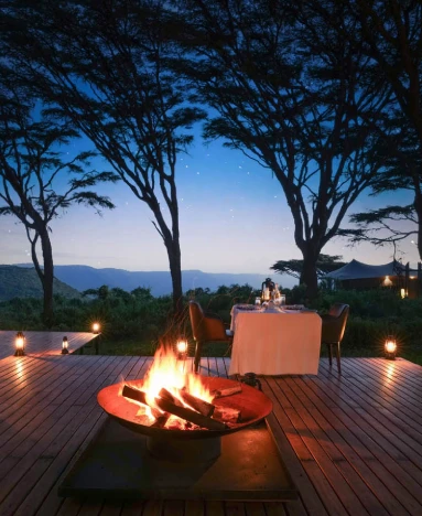 Wilderness Craters Edge fireplace view